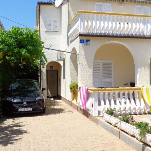 Apartmanok Parkolóhellyel Vir - 17069  3