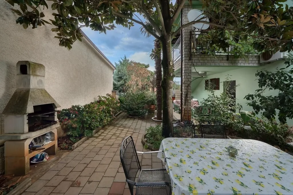 Apartments With Parking Space Banjole, Pula - 17097 Banjole