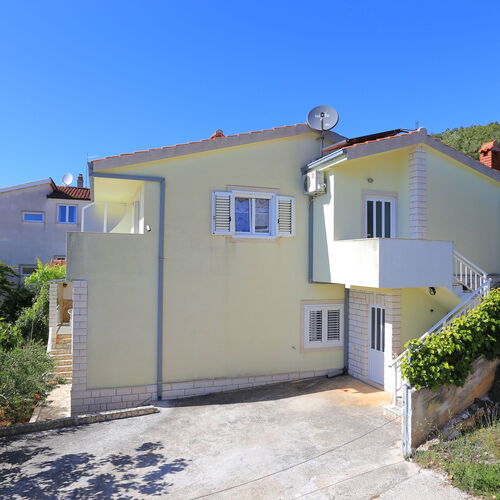 Apartmanok A Tenger Mellett Okrug Donji, Ciovo - 17232 Okrug Donji  4
