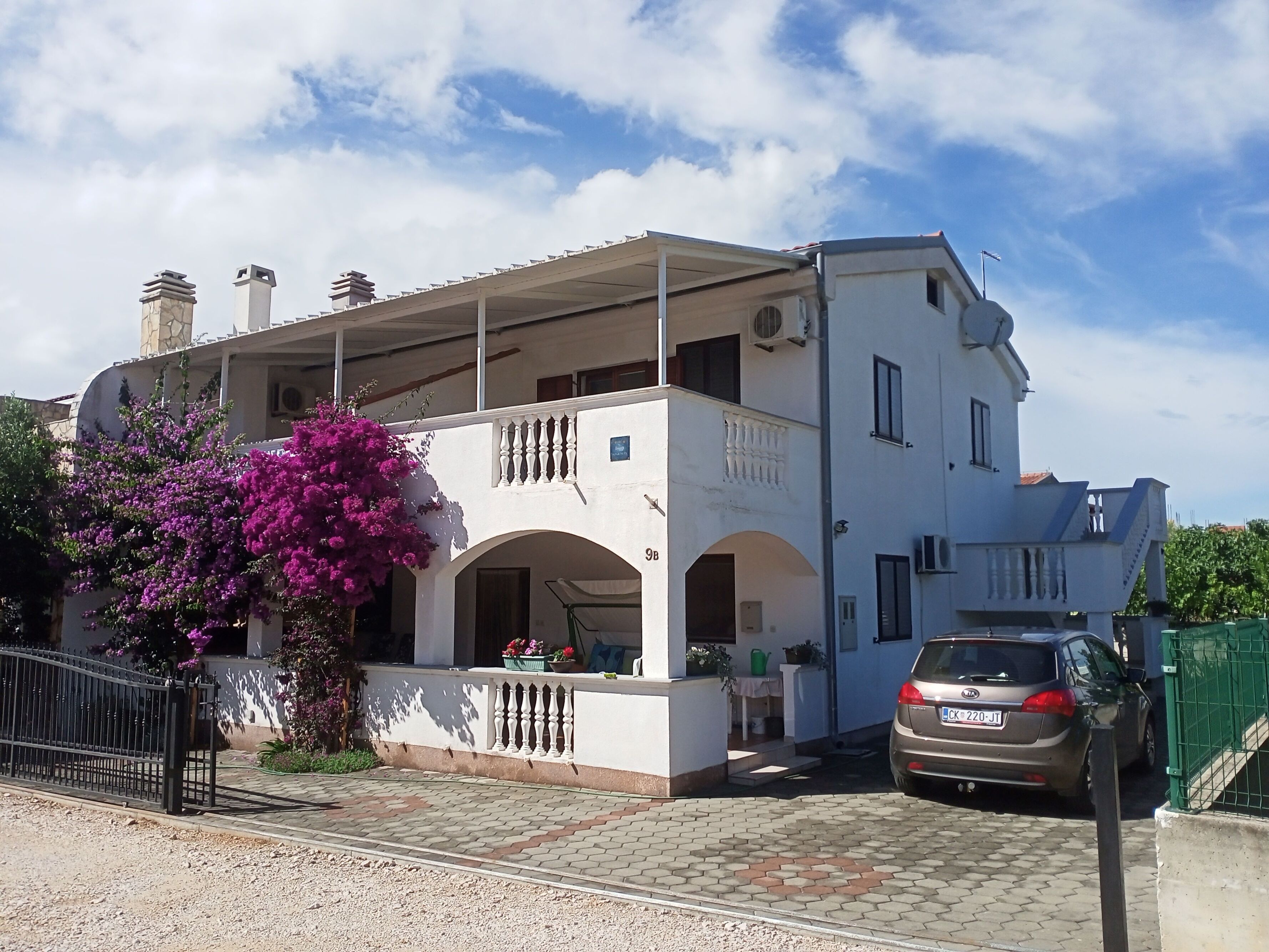 Apartmanok Parkolóhellyel Drage, Biograd - 17392 Drage