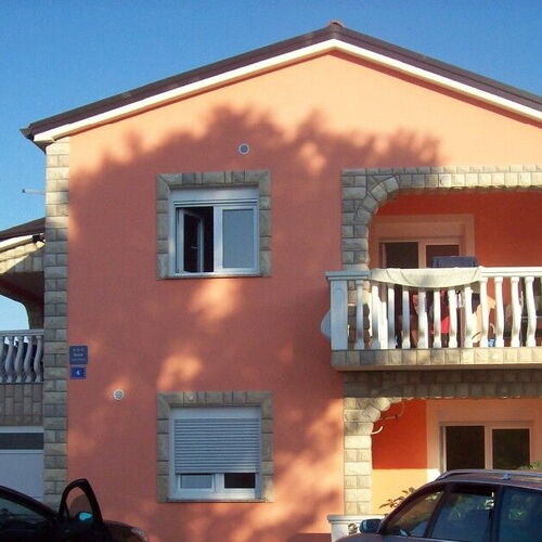 Apartmanok Parkolóhellyel Vir - 17422  2