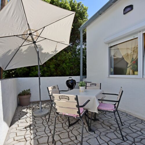 Nyaralóház Parkolóhellyel Novi Vinodolski - 17533