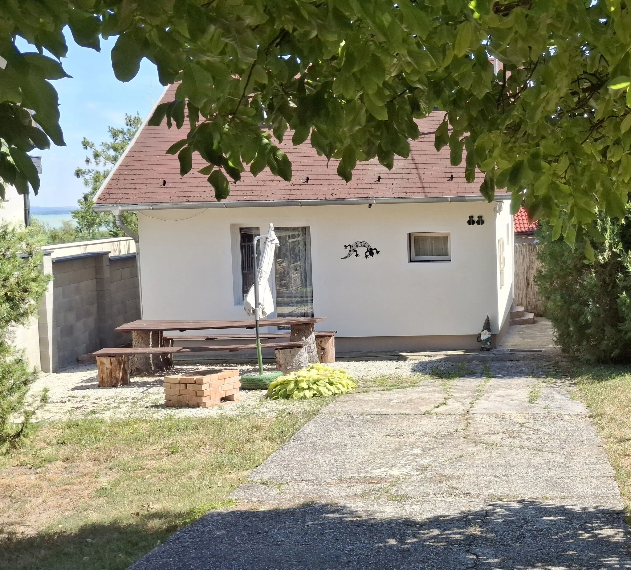 Salamander Vendégház Zánka