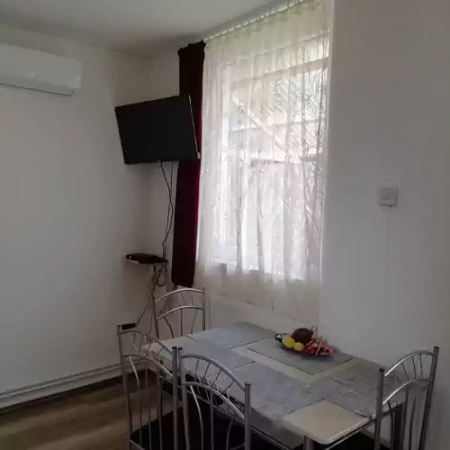 Nyuszi Apartman Gyula 002 kép