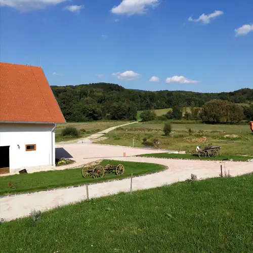 Szentkereszty Vendégház Bakonybél 110 kép