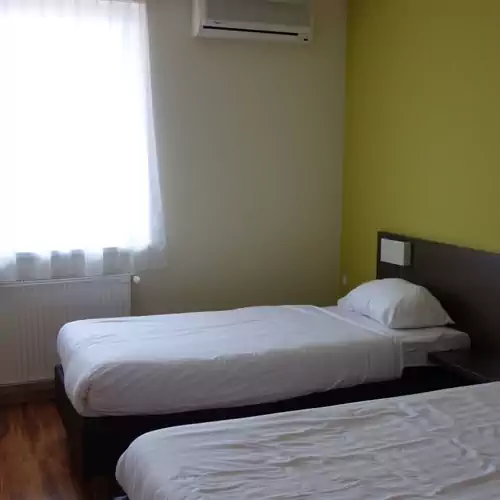 River Lux Apartman Dunaszentmikló 010 kép