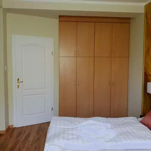 River Lux Apartman Dunaszentmikló 018 kép