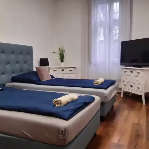 Váralja Apartman Tata 003 kép