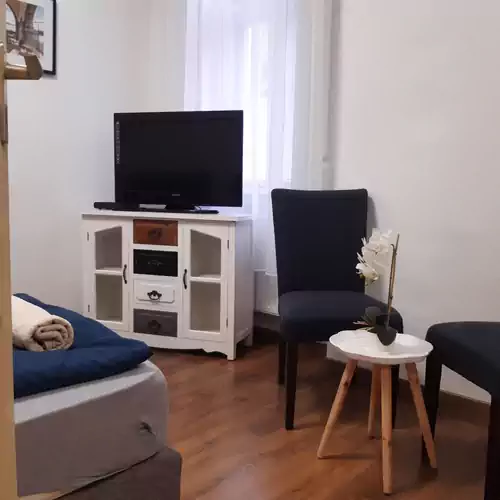 Váralja Apartman Tata 006 kép