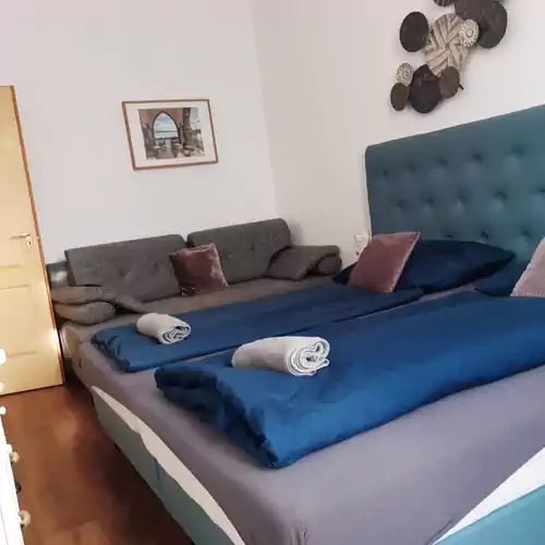 Váralja Apartman Tata 005 kép