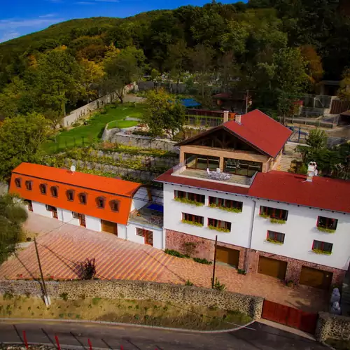 Grabensia Vadvirág Apartmanház Gará 005 kép