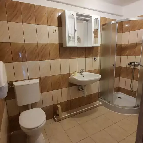 Családias Apartman Gyál 003 kép