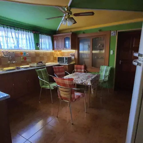 Családias Apartman Gyál 005 kép