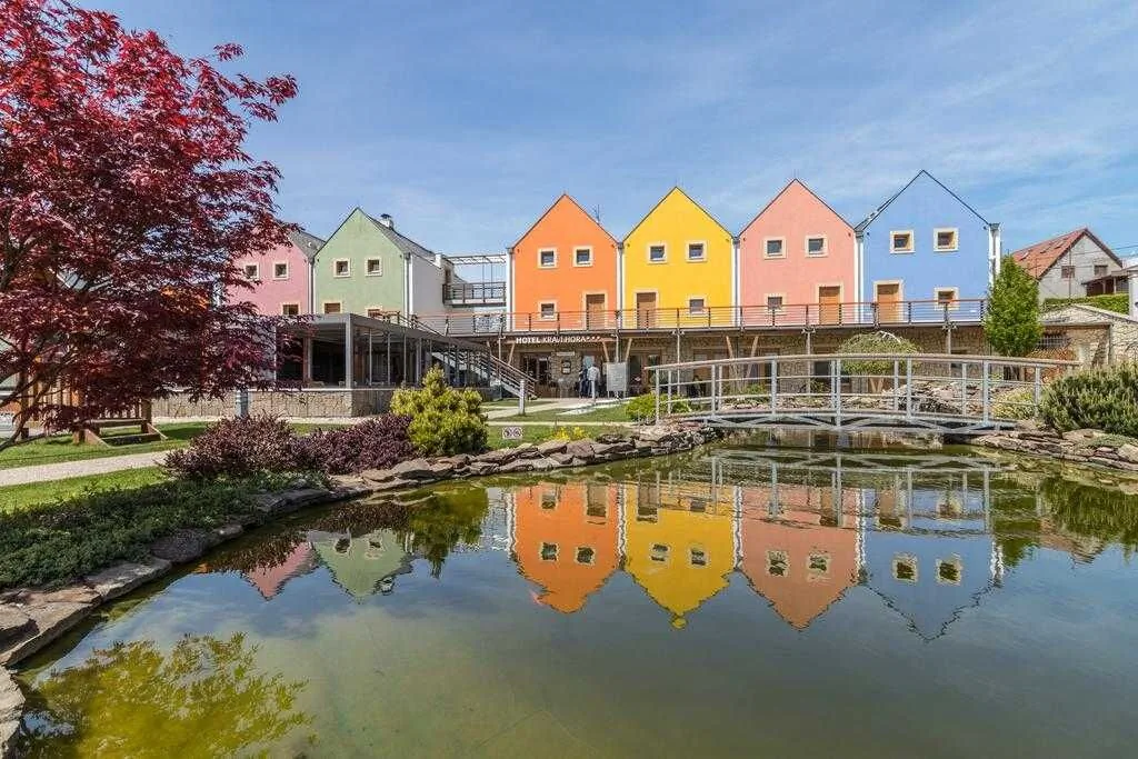 HOTEL KRAVÍ HORA Bořetice