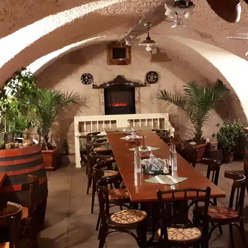 Hangonyi Pizzéria és Vendégház Hangony 066 kép