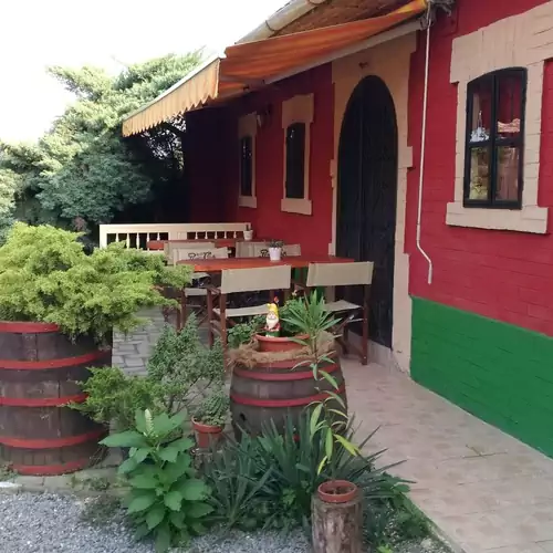 Hangonyi Pizzéria és Vendégház Hangony 010 kép