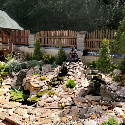 venkovn&iacute; jez&iacute;rko