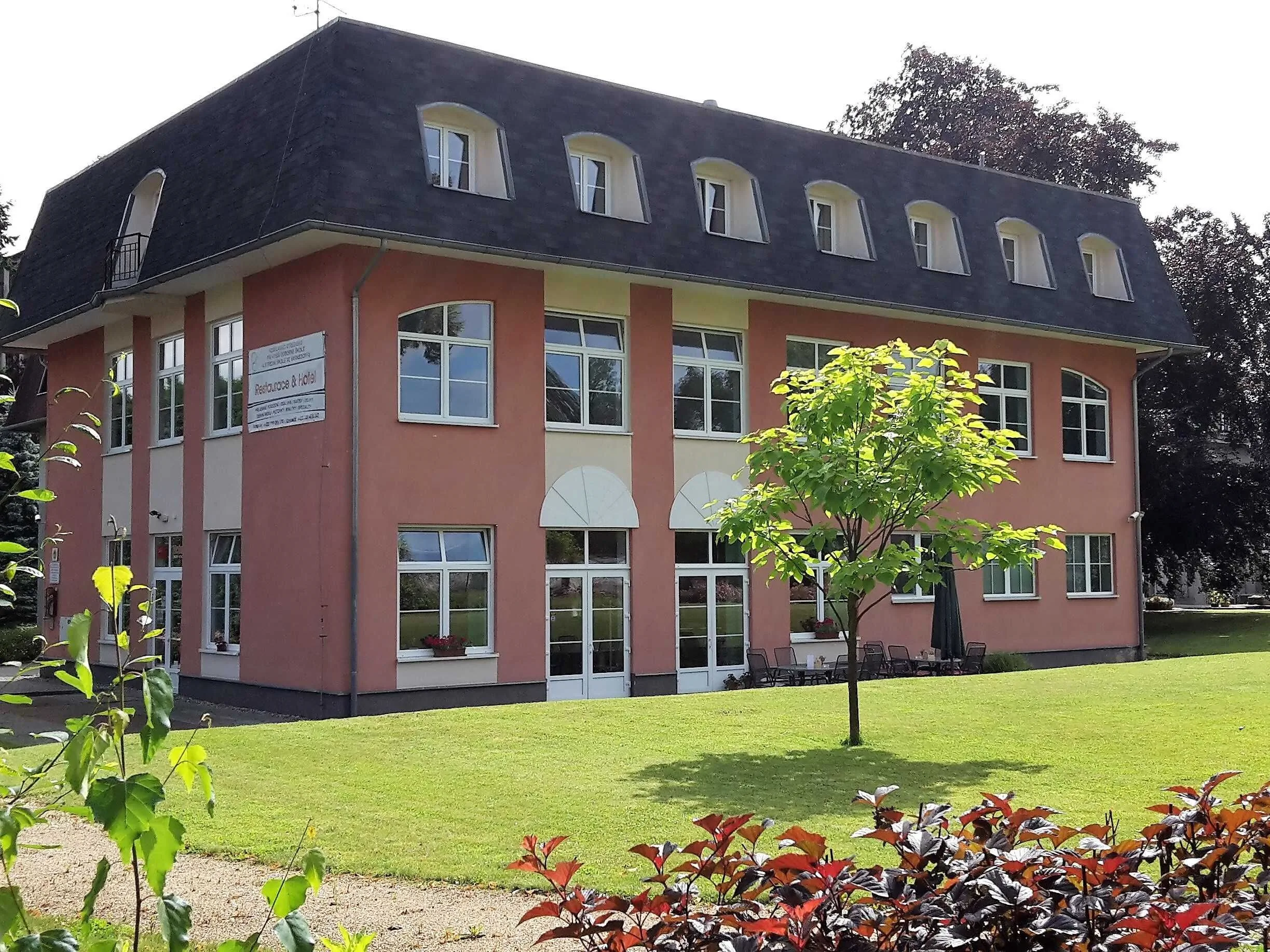 Vzdělávací středisko a hotel Varnsdorf