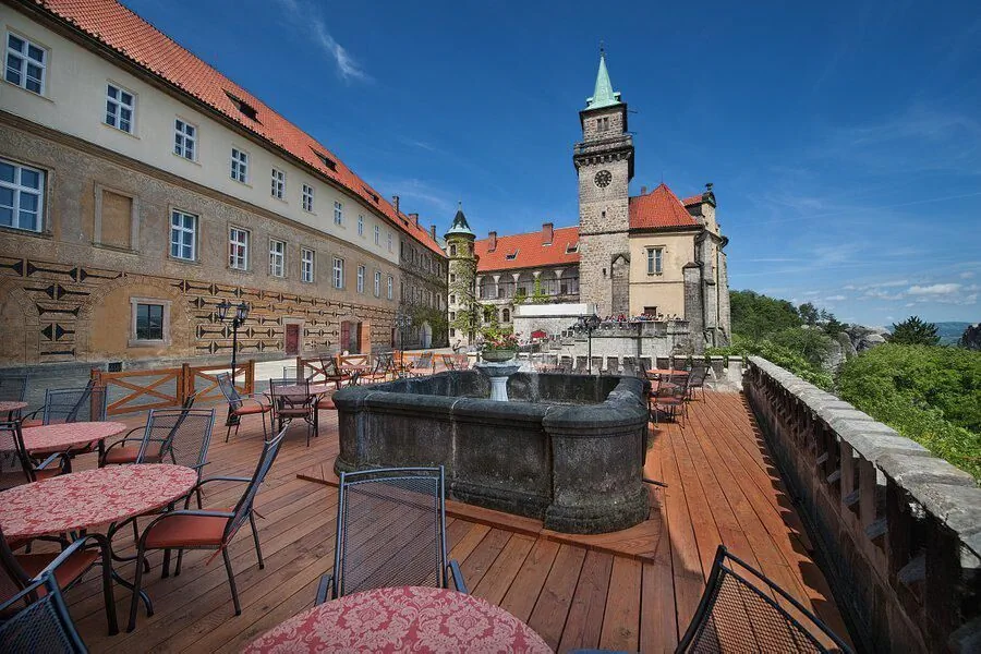 EA Zámecký Hotel Hrubá Skála