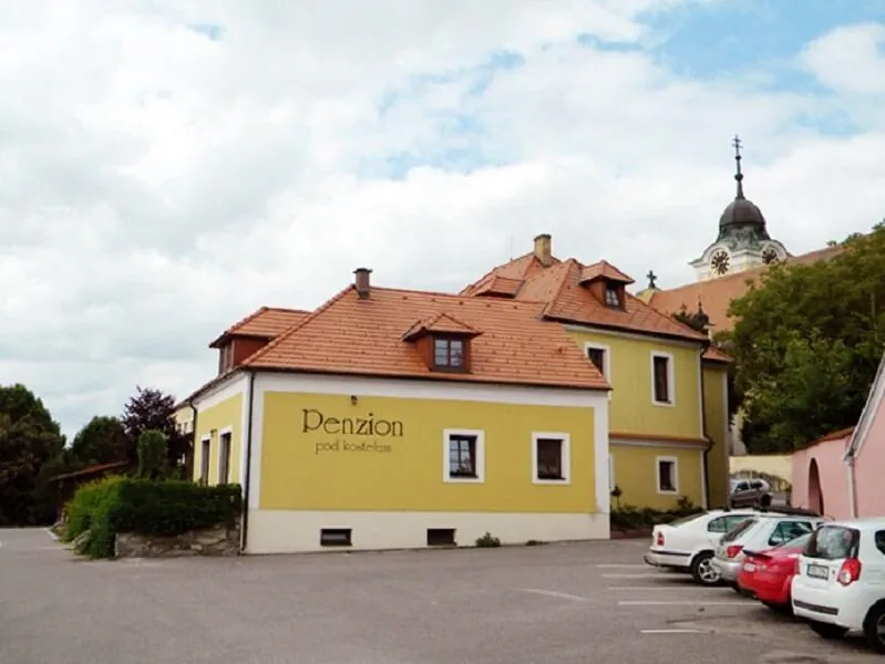 Pod kostelem Týn nad Vltavou