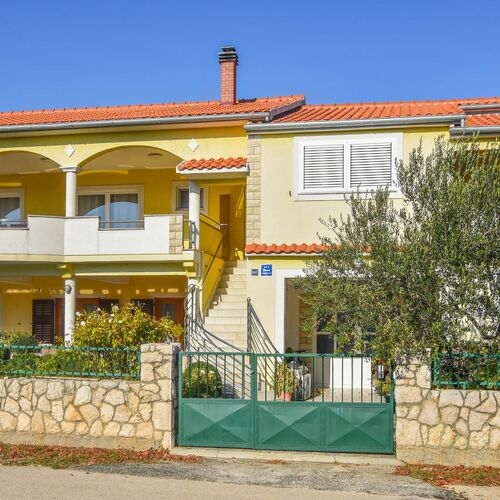 Apartments Svarog Biograd  3