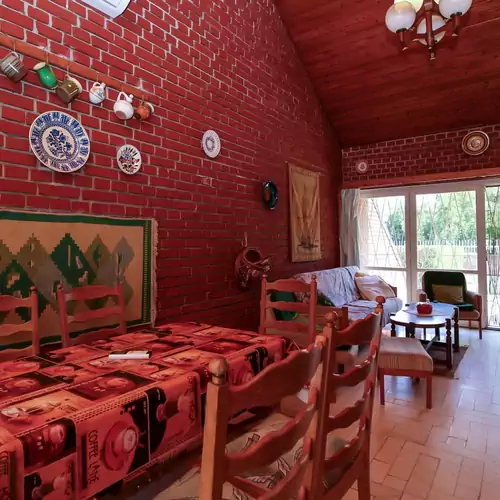 103 - Ikerfél Nyaraló Balatonszárszó 011 kép
