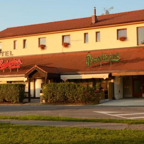 Hotel Signál Pardubice - Dubina