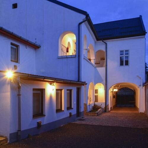 Demetrovics Udvarház Eger 