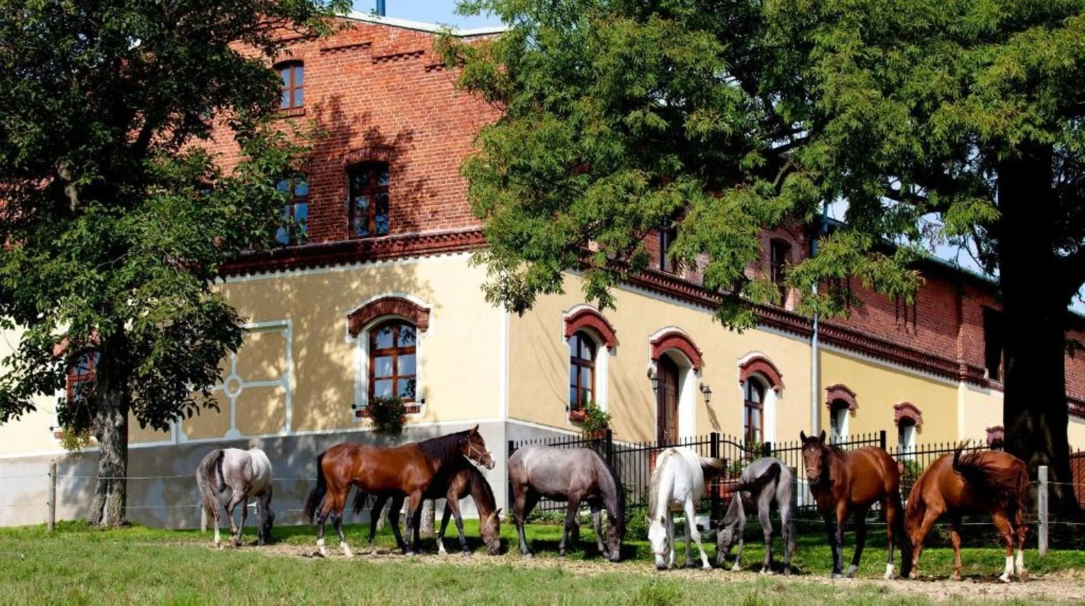 Pension Rothschildův dvůr Bělá