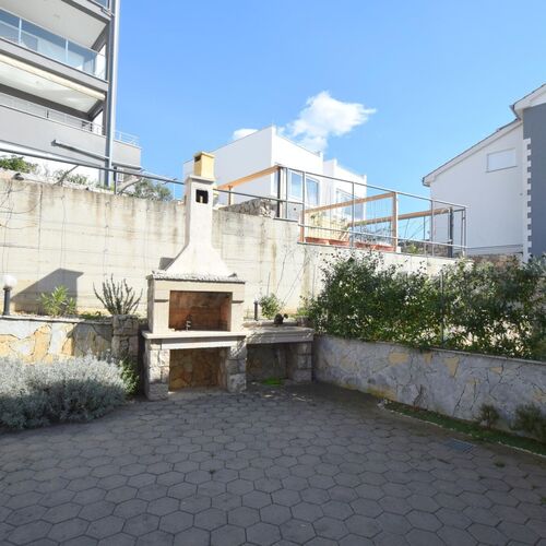 Apartment Roberto Njivice  3