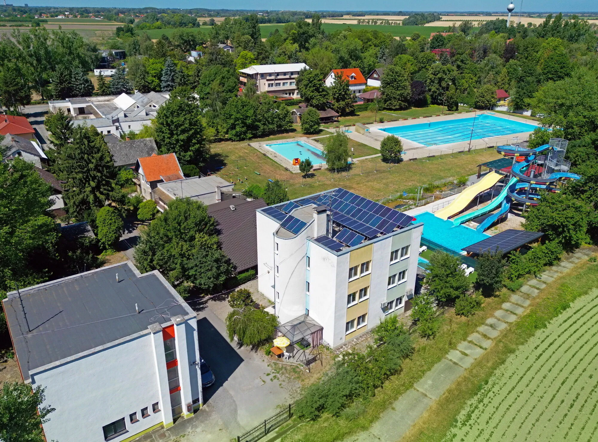 Penzi&oacute;n Korzika & Bonaparte