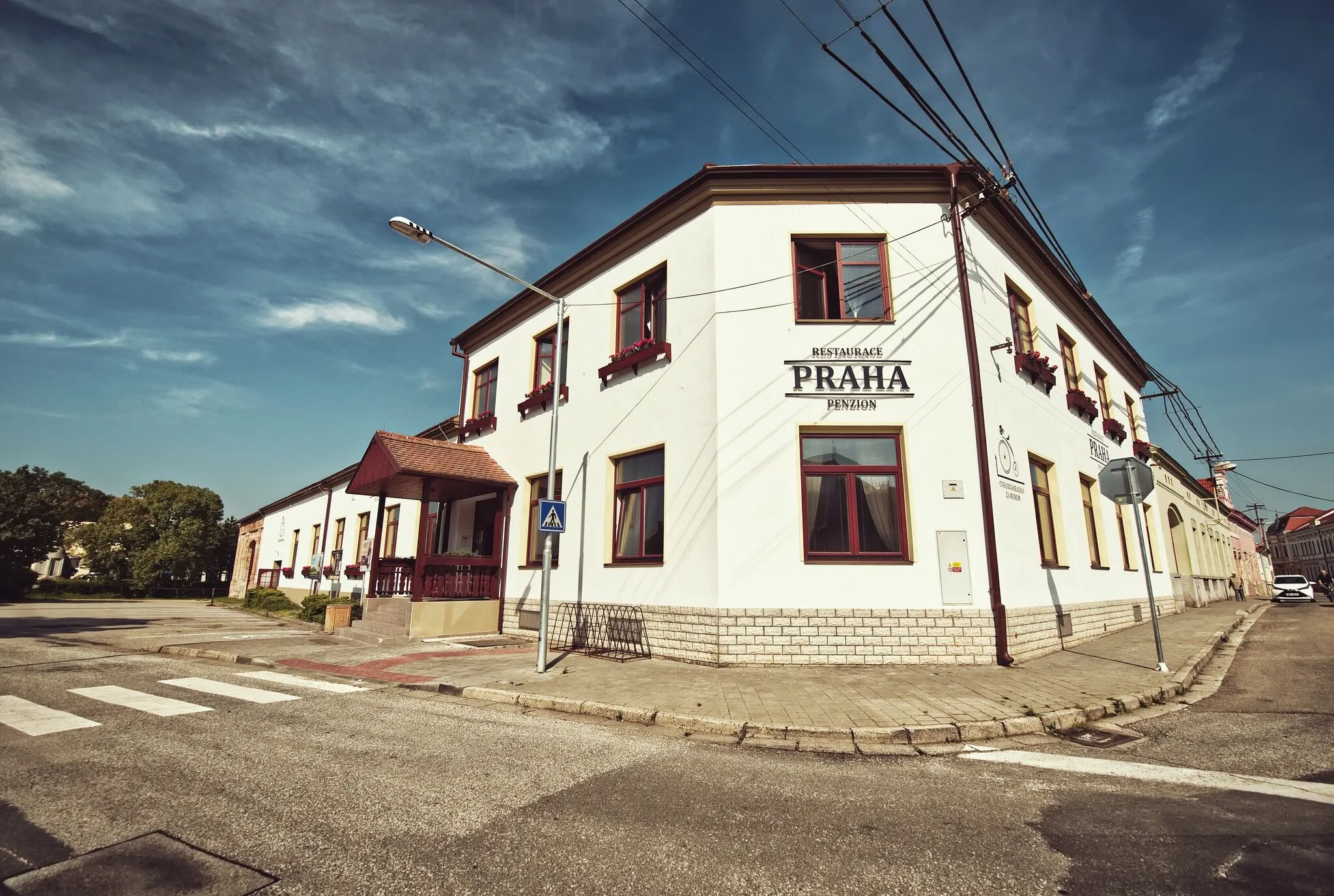 Restaurace a Penzion Praha Dolní Dunajovice