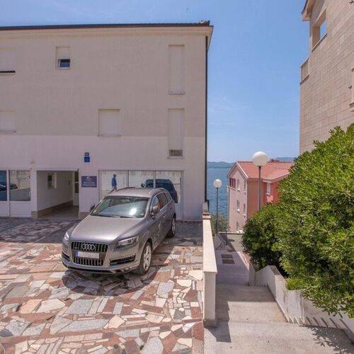 Luxury Apartment Empire Komarna  3