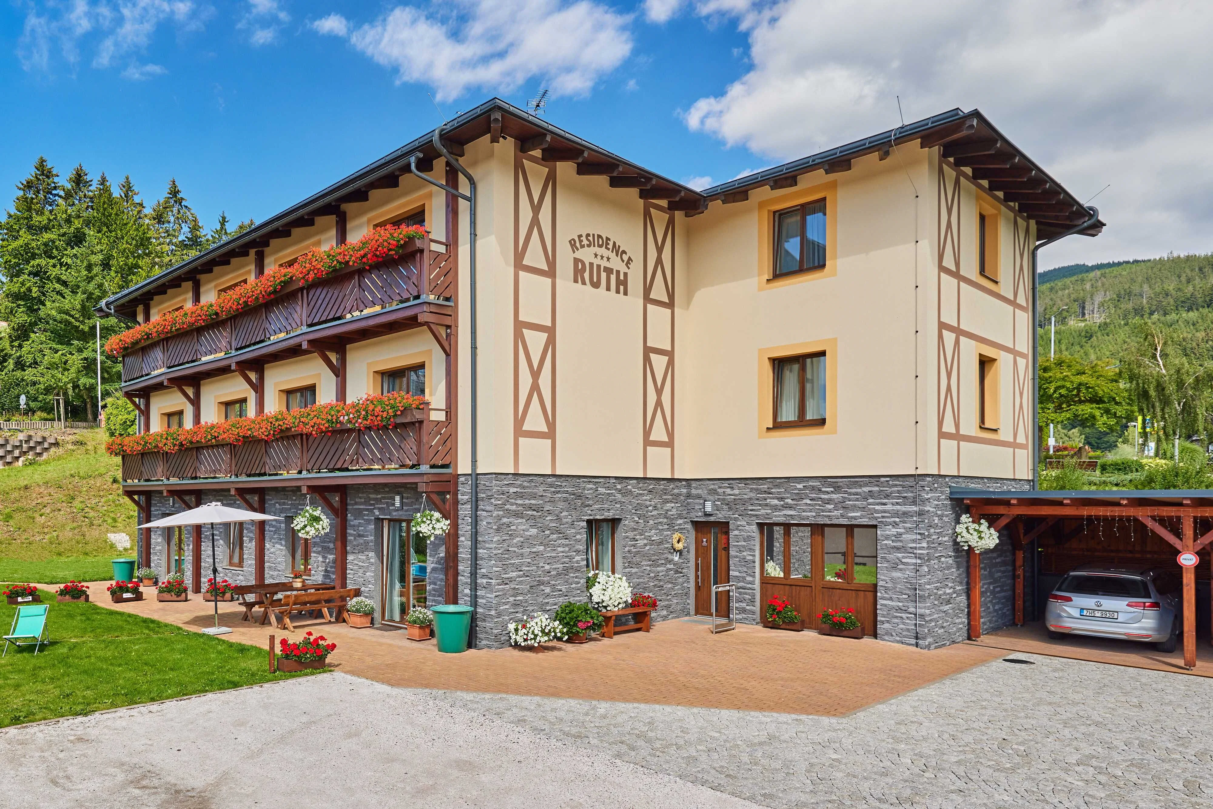 Residence Ruth l&eacute;to