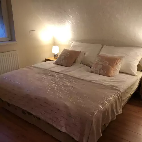 Kert Apartman Cserkeszőlő 002 kép