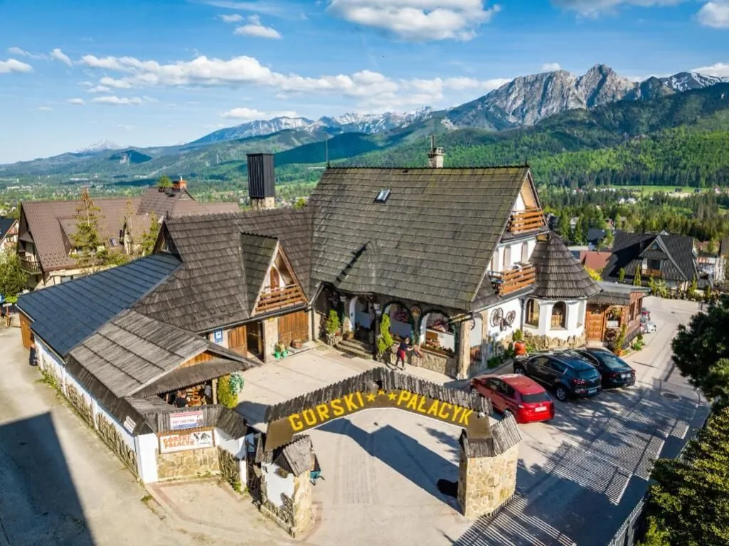 Górski Pałacyk kompleks obiektów Kościelisko