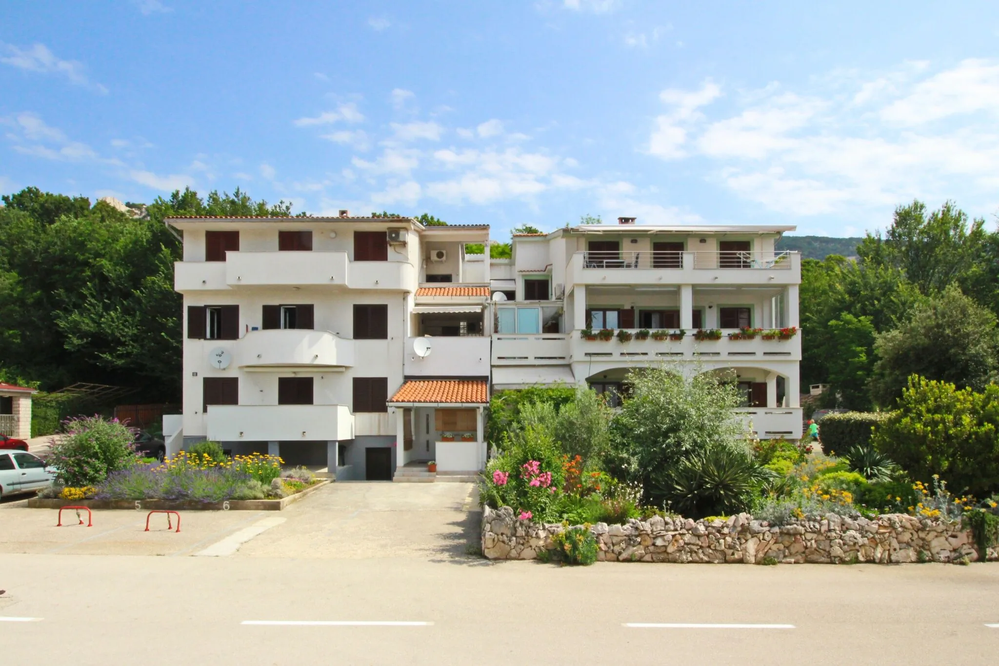 Apartmani Karamarko Baska