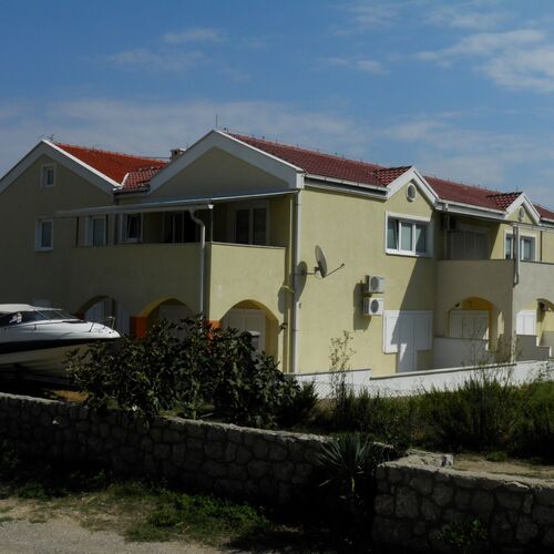 Apartmani Zarok I Baska  2