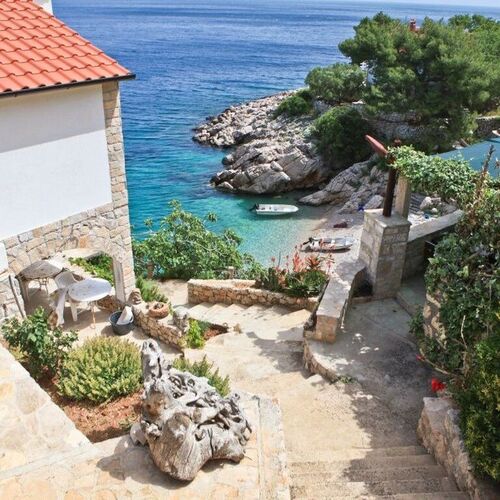 Robinson House Marko Gdinj  3