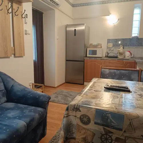 Gyöngy Apartmanház II Igal 012 kép