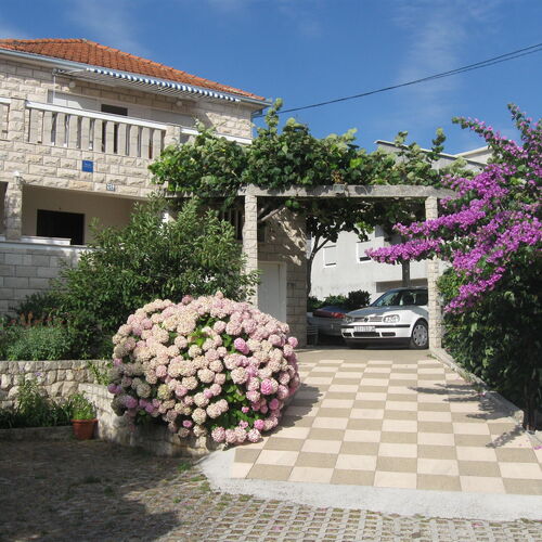 Apartmanok A Tenger Mellett Slatine, Ciovo - 17456 Slatine  2