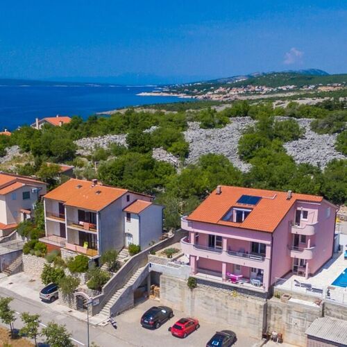 Apartmani Cosic Klenovica  4