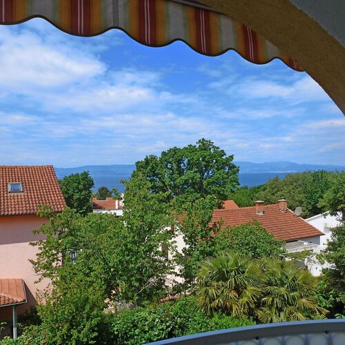 Apartment Honor Njivice  2