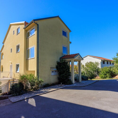 Apartmani Petak 1,2 Dramalj  3