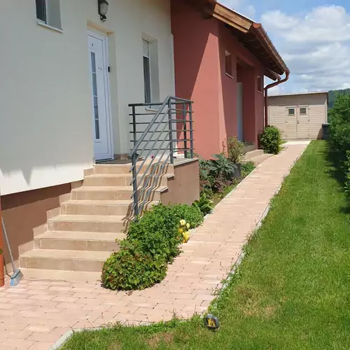 Búzavirág Apartmanház Balatonakali 008 kép