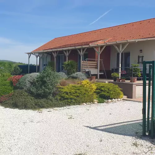 Búzavirág Apartmanház Balatonakali 019 kép