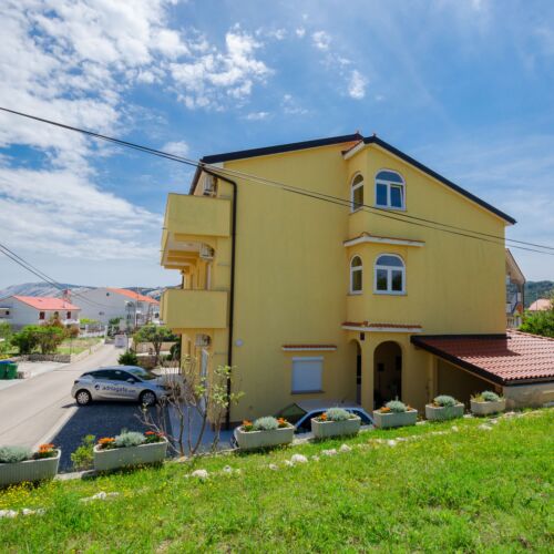 Apartments Mirjana Lopar  2