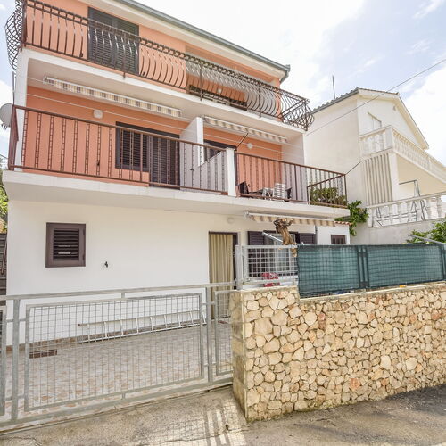 Apartments Mira Mark Razanj  4