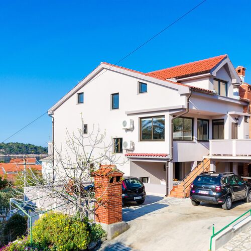 Apartment Renata Palit  2