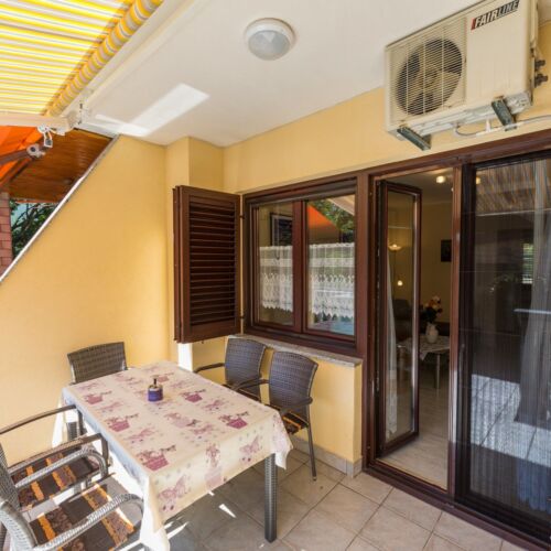 Apartment KAPS Jadranovo  2